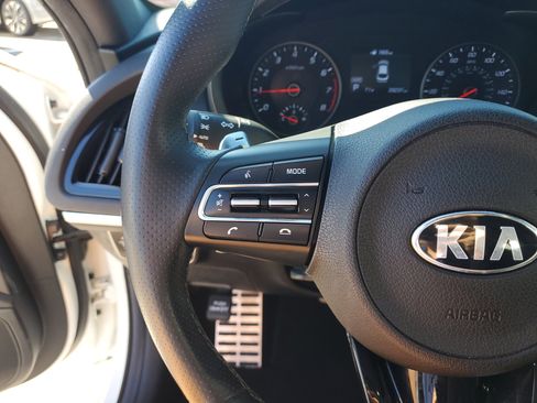 Used 2021 Kia Stinger GT-Line image 20