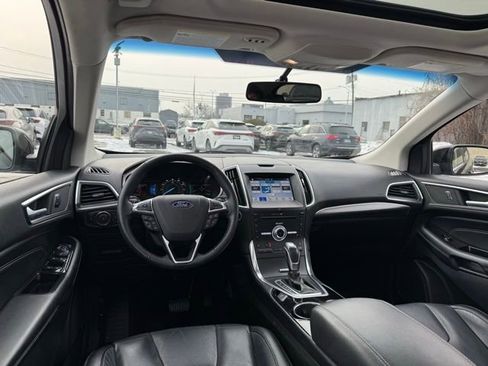 Used 2017 Ford Edge Titanium w/ Equipment Group 301A image 15