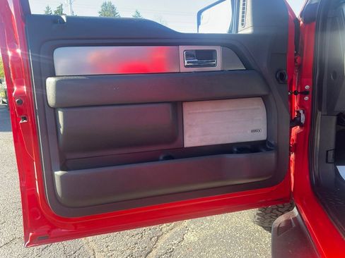 Used 2013 Ford F150 Raptor w/ Luxury Equipment Group AWD/4WD image 12