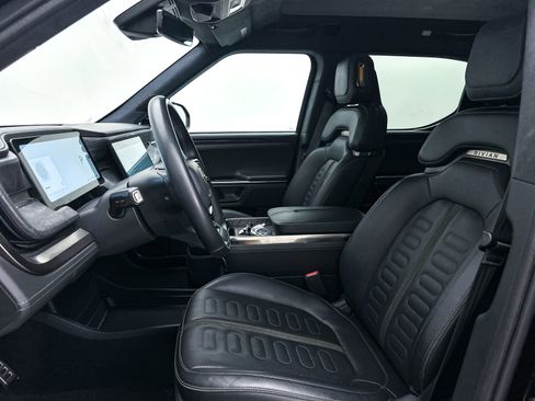 Used 2022 Rivian R1T Adventure AWD/4WD image 21