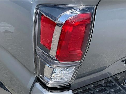 Used 2023 Toyota Tacoma TRD Sport RWD image 29