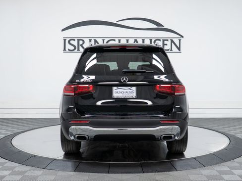 Used 2022 Mercedes-Benz GLB 250 4MATIC image 6