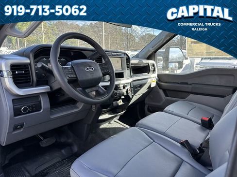 New 2023 Ford F550 2WD Regular Cab Super Duty image 18