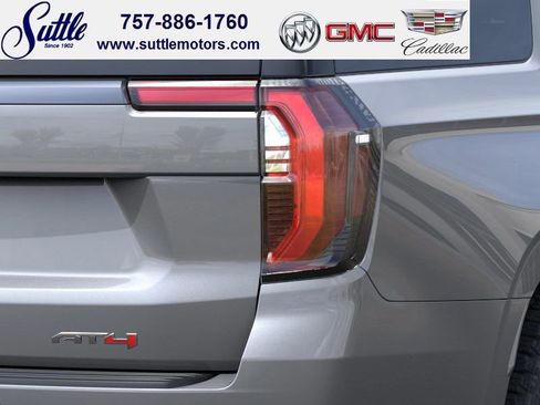 New 2026 GMC Yukon XL AT4 w/ AT4 Premium Package AWD/4WD image 11