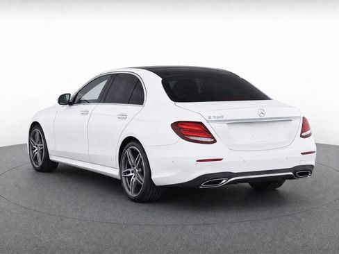 Used 2019 Mercedes-Benz E 300 image 33