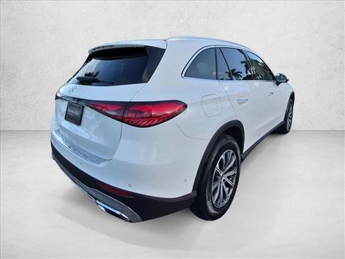 Used 2024 Mercedes-Benz GLC 300 image 5