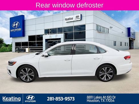 Used 2022 Volkswagen Passat 2.0T SE image 8