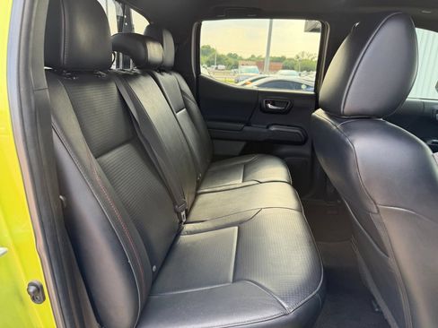 Used 2022 Toyota Tacoma TRD Pro AWD/4WD image 13