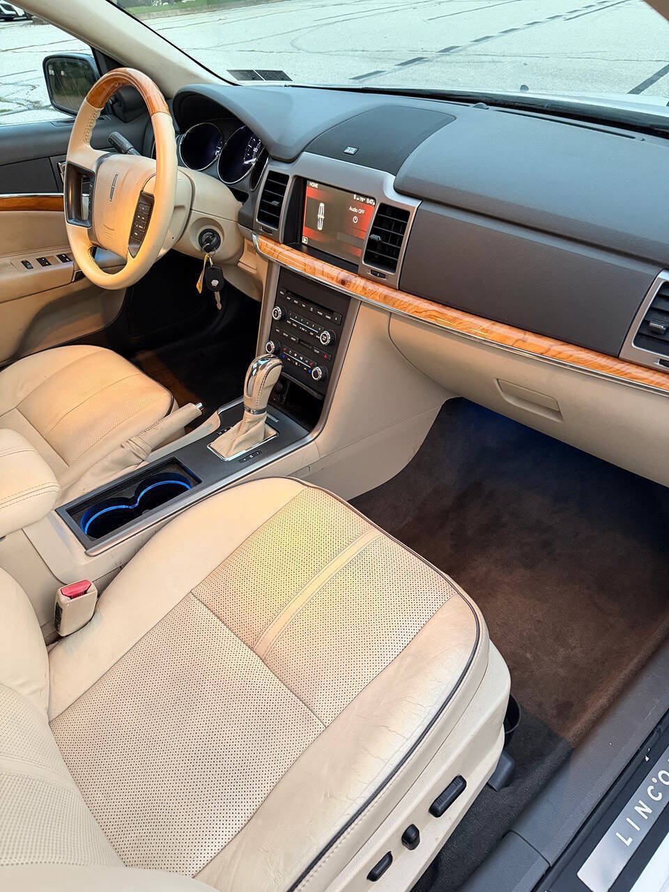 Used 2011 Lincoln MKZ AWD w/ 102A Rapid Spec Order Code image 21