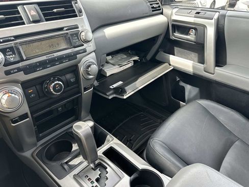 Used 2011 Toyota 4Runner SR5 w/ Convenience Pkg AWD/4WD image 33