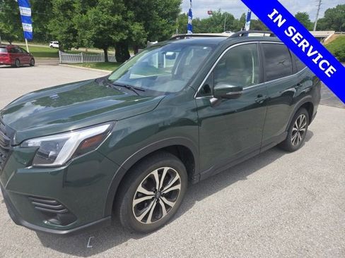 Used 2022 Subaru Forester Limited AWD/4WD image 3