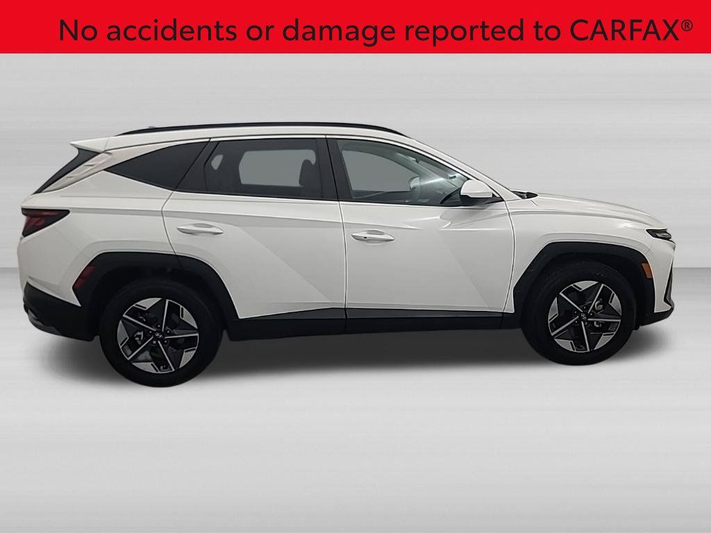 Used 2026 Hyundai Tucson SEL Plus FWD image 3
