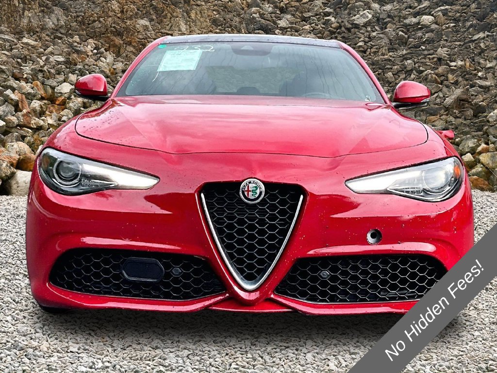 Used 2022 Alfa Romeo Giulia Ti w/ Active Assist Plus Package AWD/4WD image 3