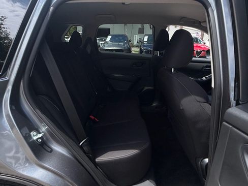 Used 2025 Nissan Rogue S FWD image 15