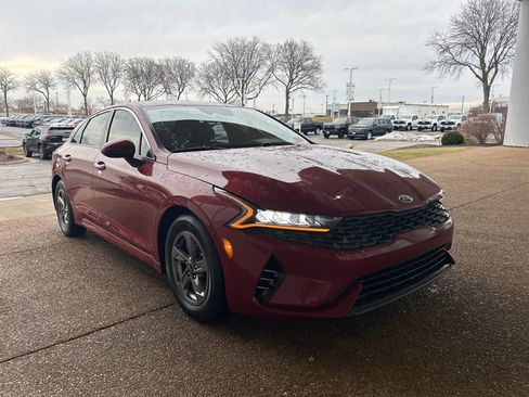 Used 2021 Kia K5 LXS image 3
