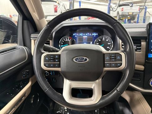 Certified 2023 Ford Expedition Limited AWD/4WD image 18