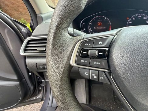 Used 2019 Honda Accord LX image 10