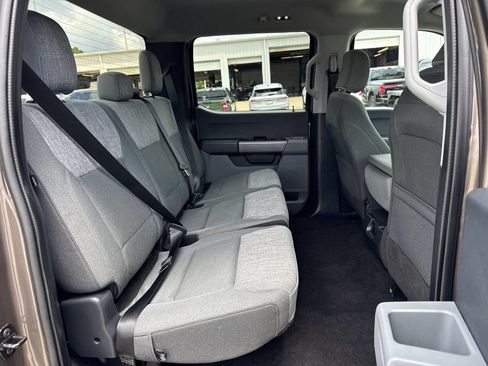 Used 2023 Ford F150 XLT AWD/4WD image 10