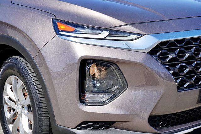 Used 2020 Hyundai Santa Fe SE FWD image 12