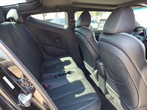 Used 2016 Hyundai Veloster Turbo w/ Option Group 04 image 8