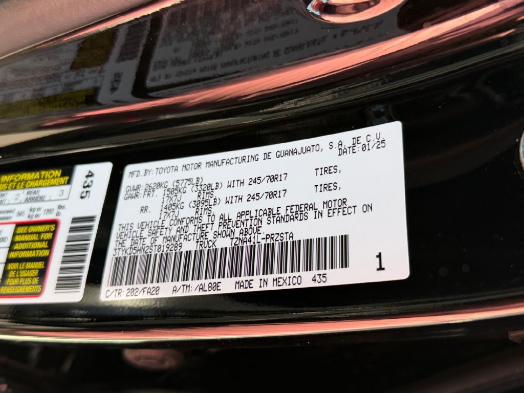 Used 2025 Toyota Tacoma SR w/ SR Upgrade Package RWD image 30