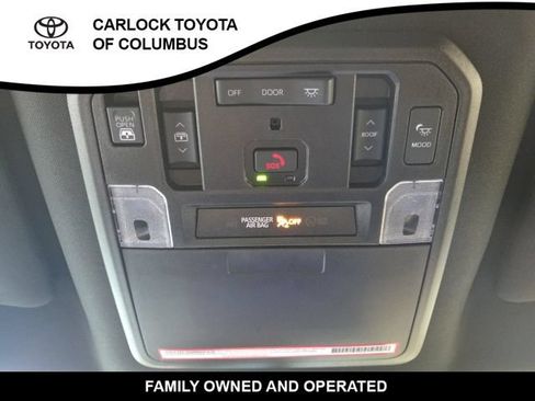 Used 2024 Toyota Tundra Platinum AWD/4WD image 31