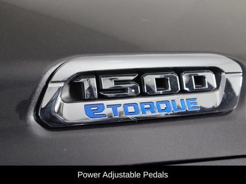 Used 2022 RAM 1500 Big Horn AWD/4WD image 41