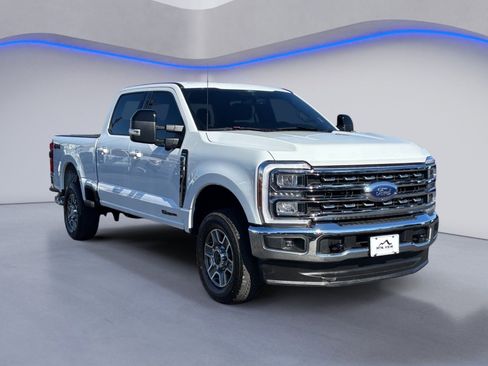Used 2024 Ford F250 Lariat image 8