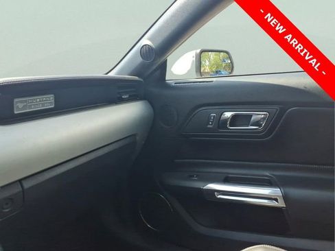 Used 2016 Ford Mustang GT Premium RWD image 19