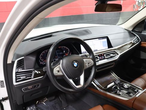 Used 2019 BMW X7 xDrive40i w/ Premium Package AWD/4WD image 36