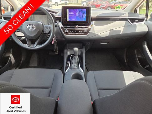 Used 2023 Toyota Corolla LE FWD image 5