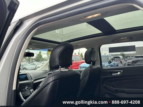 Used 2017 Ford Edge Titanium w/ Equipment Group 301A AWD/4WD image 14