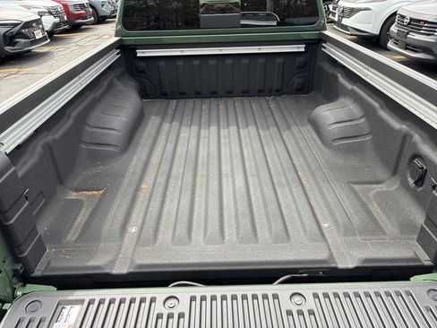 New 2026 Nissan Frontier SV w/ SV Convenience Package AWD/4WD image 14