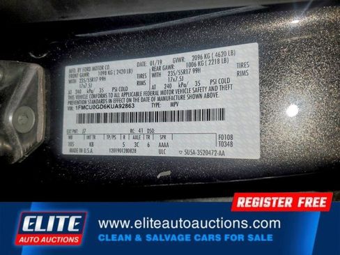 Used 2019 Ford Escape SE image 26