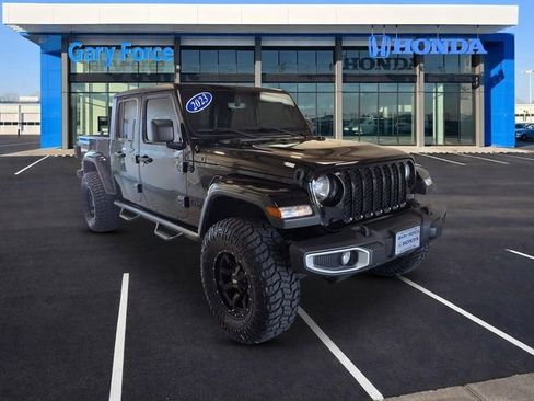Used 2023 Jeep Gladiator Sport AWD/4WD image 1