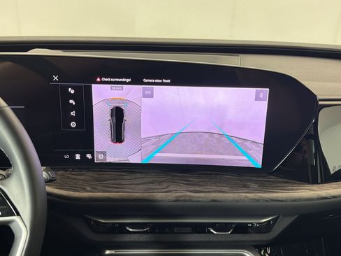 Used 2025 Audi Q5 Premium w/ Convenience Package image 28