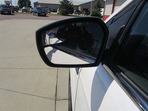 Used 2019 Ford Escape SE image 46