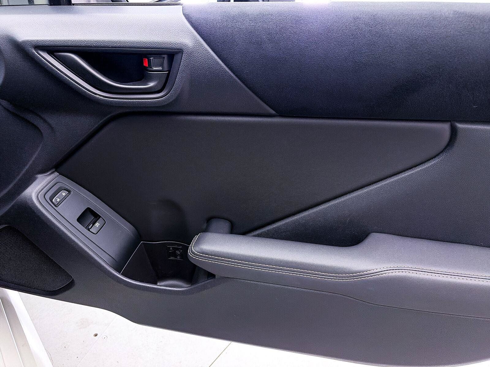 Used 2024 Toyota GR86 Premium RWD image 31