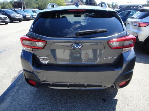 Used 2021 Subaru Crosstrek 2.0i Premium AWD/4WD image 5