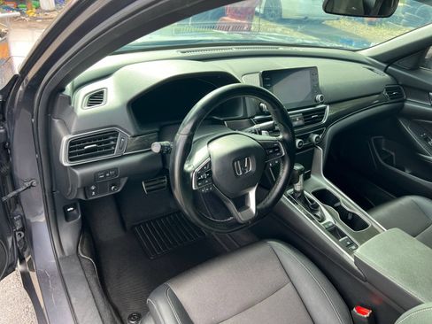 Used 2020 Honda Accord Sport image 18
