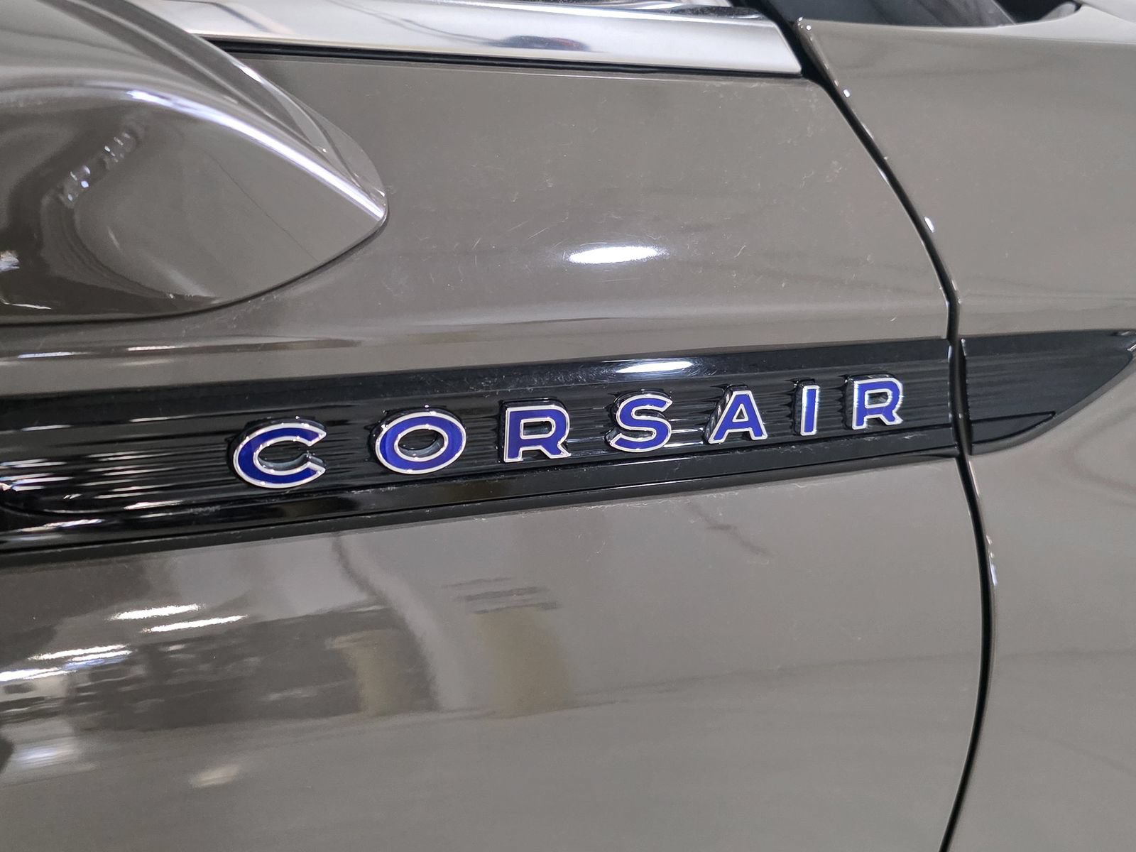 New 2025 Lincoln Corsair Grand Touring AWD/4WD image 19