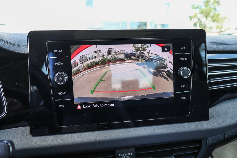 Used 2025 Volkswagen Jetta SE FWD image 20