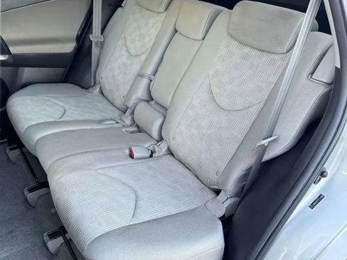 Used 2011 Toyota RAV4 2WD w/ Base L4 Extra Value Pkg image 11