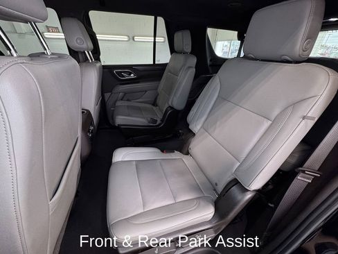 Used 2021 Chevrolet Tahoe Z71 w/ Z71 Off-Road Package AWD/4WD image 21