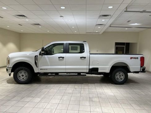 New 2026 Ford F250 XL w/ XL Off-Road Package AWD/4WD image 2