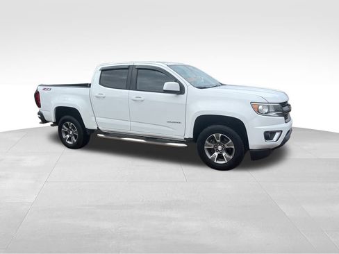 Used 2017 Chevrolet Colorado Z71 image 12