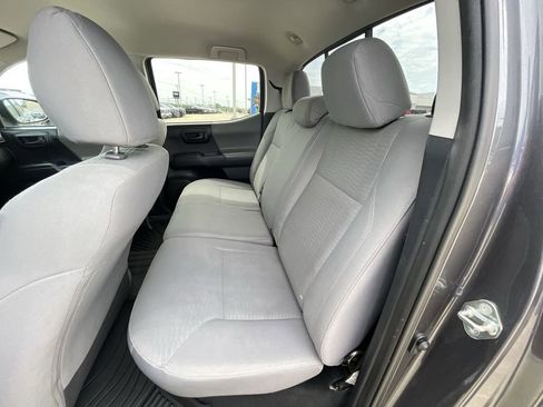 Used 2019 Toyota Tacoma SR w/ SR Convenience Package RWD image 23