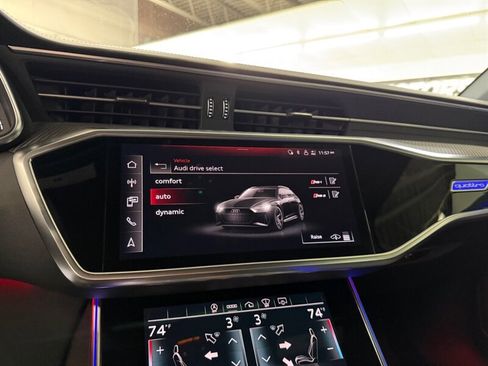 Used 2021 Audi RS 6 image 38