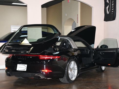 Used 2015 Porsche 911 Targa 4 AWD/4WD image 91