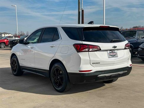 Used 2022 Chevrolet Equinox LT image 5